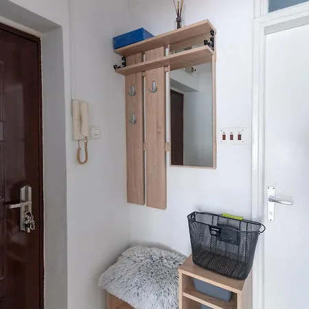 Apartman Milijana Fazana Exterior photo
